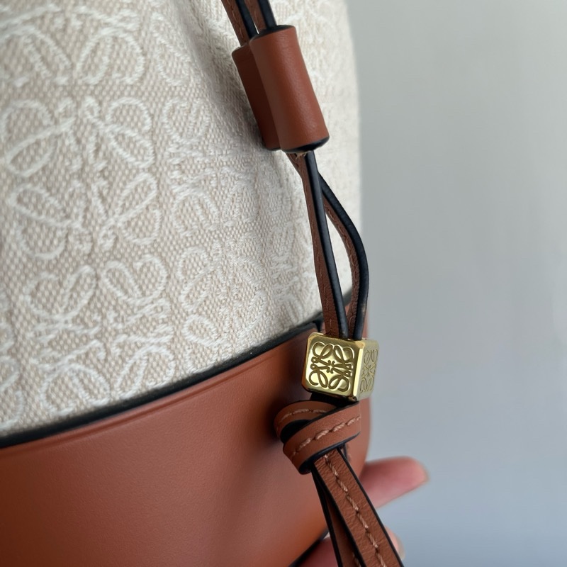 LOEWE 小號花紋水桶包氣球包 SMALL BALLOON BUCKET BAG-4