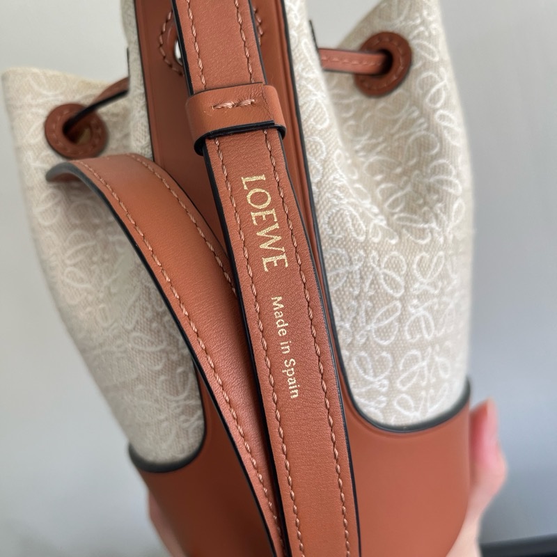 LOEWE 小號花紋水桶包氣球包 SMALL BALLOON BUCKET BAG-5