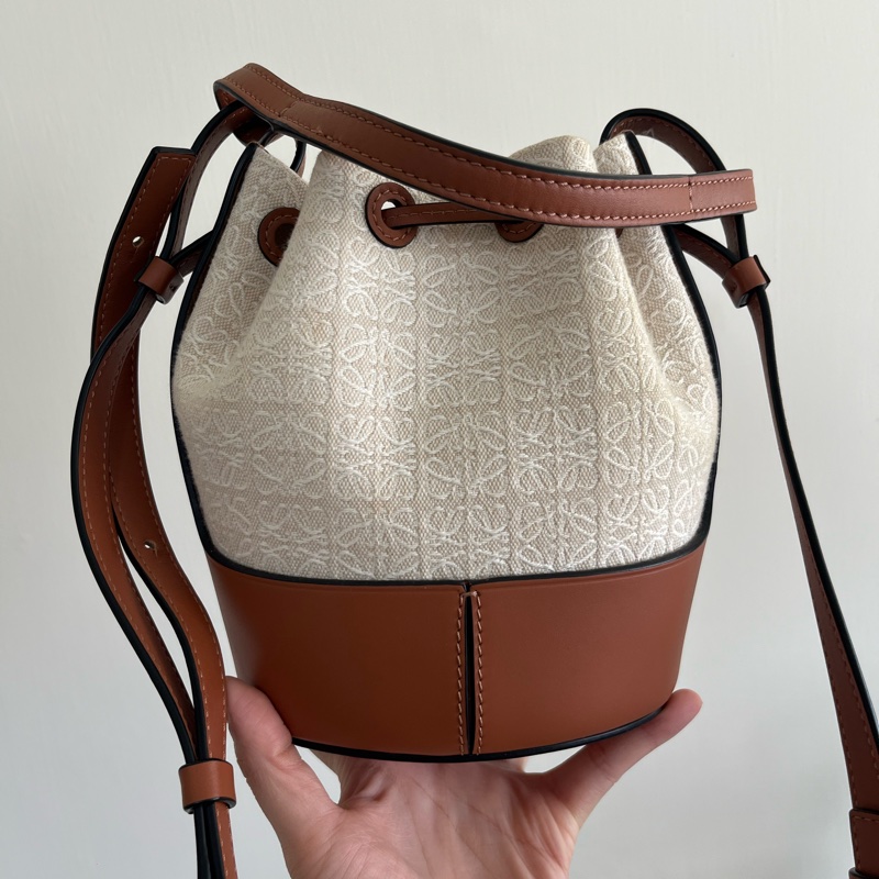 LOEWE 小號花紋水桶包氣球包 SMALL BALLOON BUCKET BAG-8