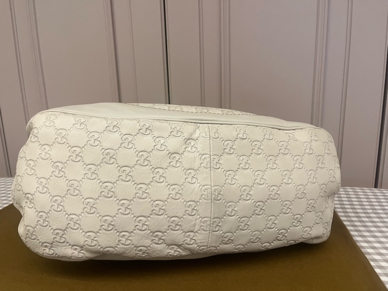 Gucci皮革手提托特包-10