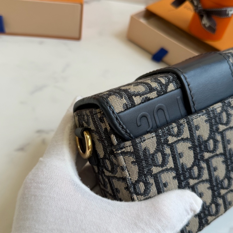 Dior Mini box 老花盒子包-12