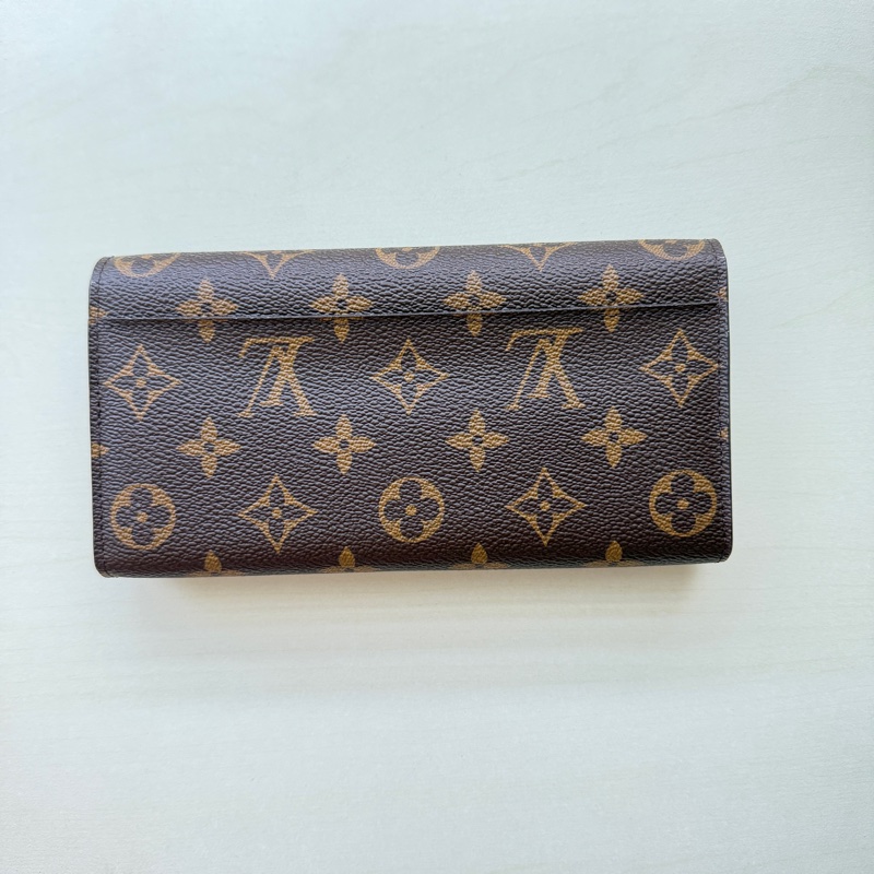 [全新閒置品] LV Sarah 經典信封長夾M60531咖啡色內裡-2