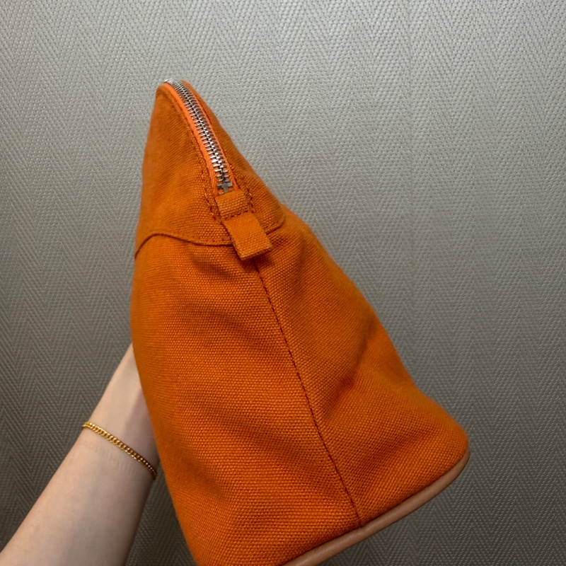 Hermes 橙色帆布銀釦收納化妝包-2