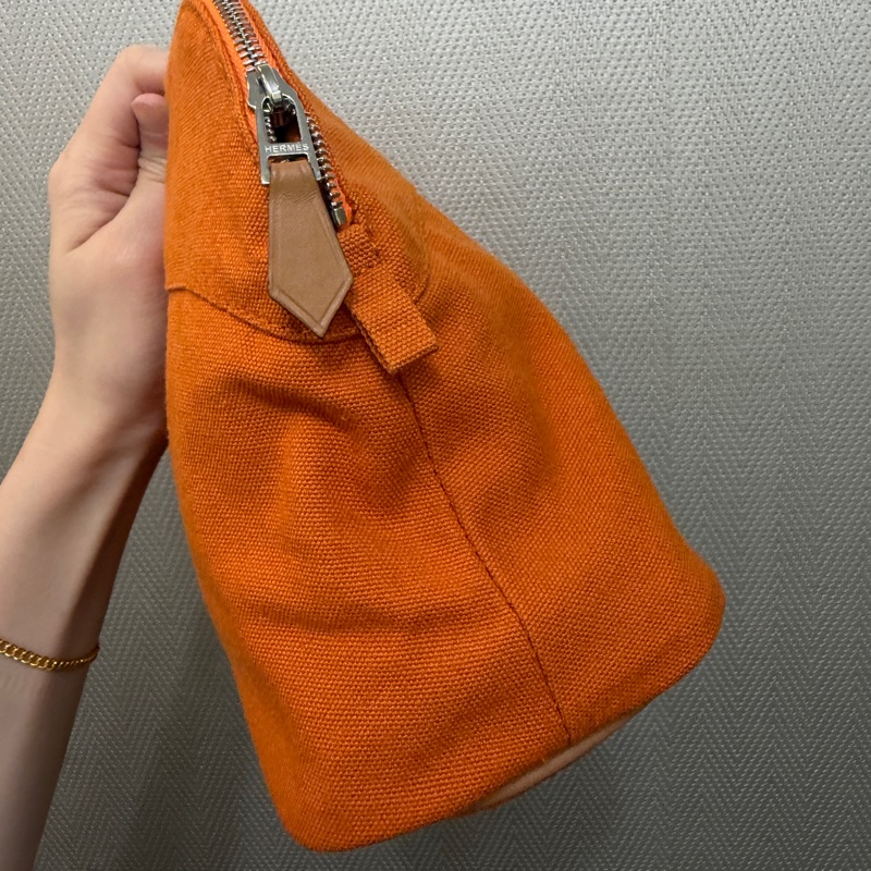 Hermes 橙色帆布銀釦收納化妝包-4