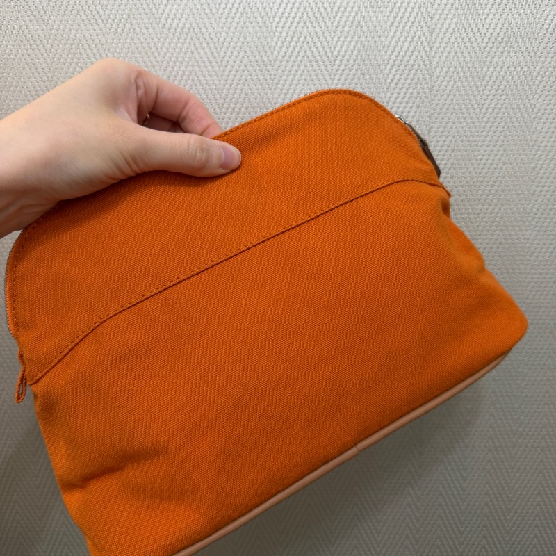 Hermes 橙色帆布銀釦收納化妝包-6