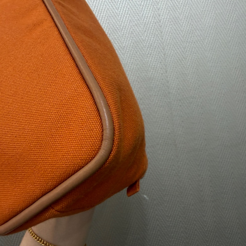 Hermes 橙色帆布銀釦收納化妝包-11