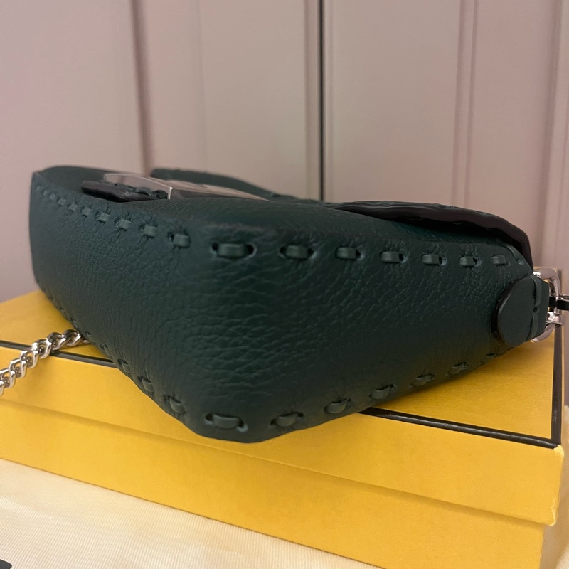 Fendi baguette Selleria 全新迷你法棍包-11