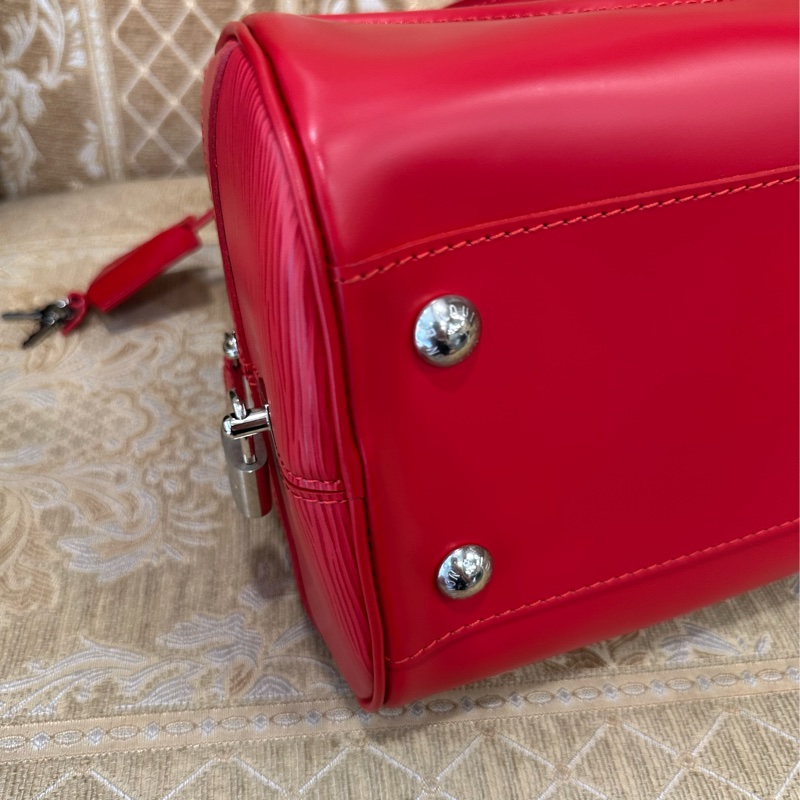 LV 紅epi銀釦Bowling Montaigne手提保齡球包M5932E-5