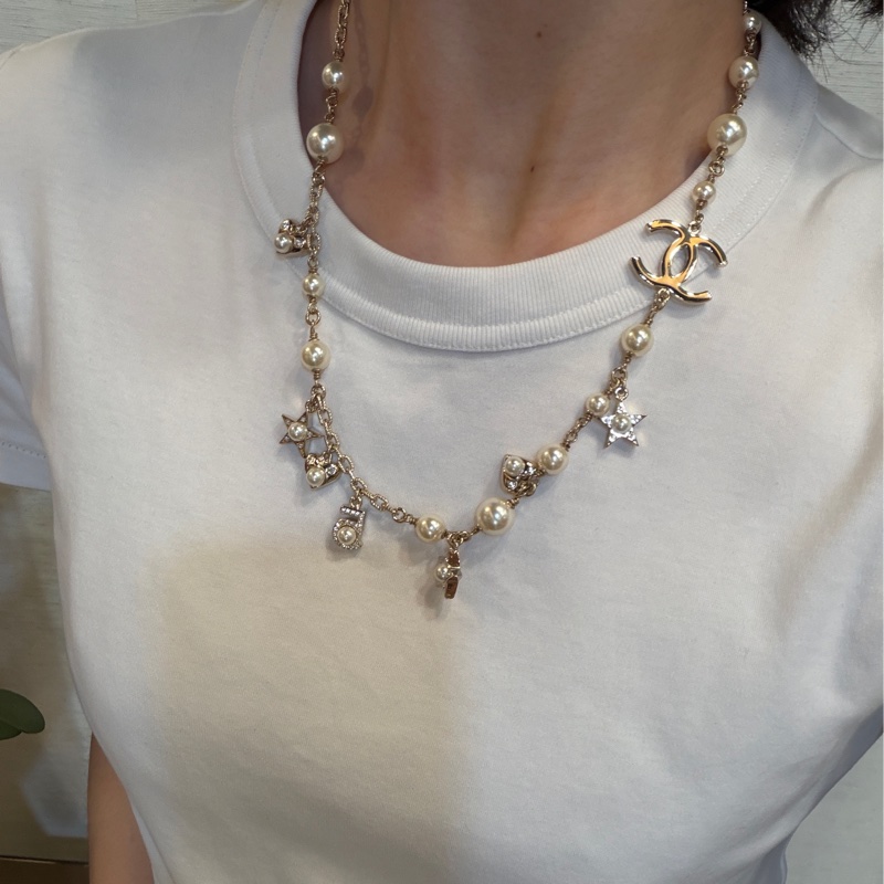 Chanel 水鑽雙C珍珠星星愛心項鍊-11