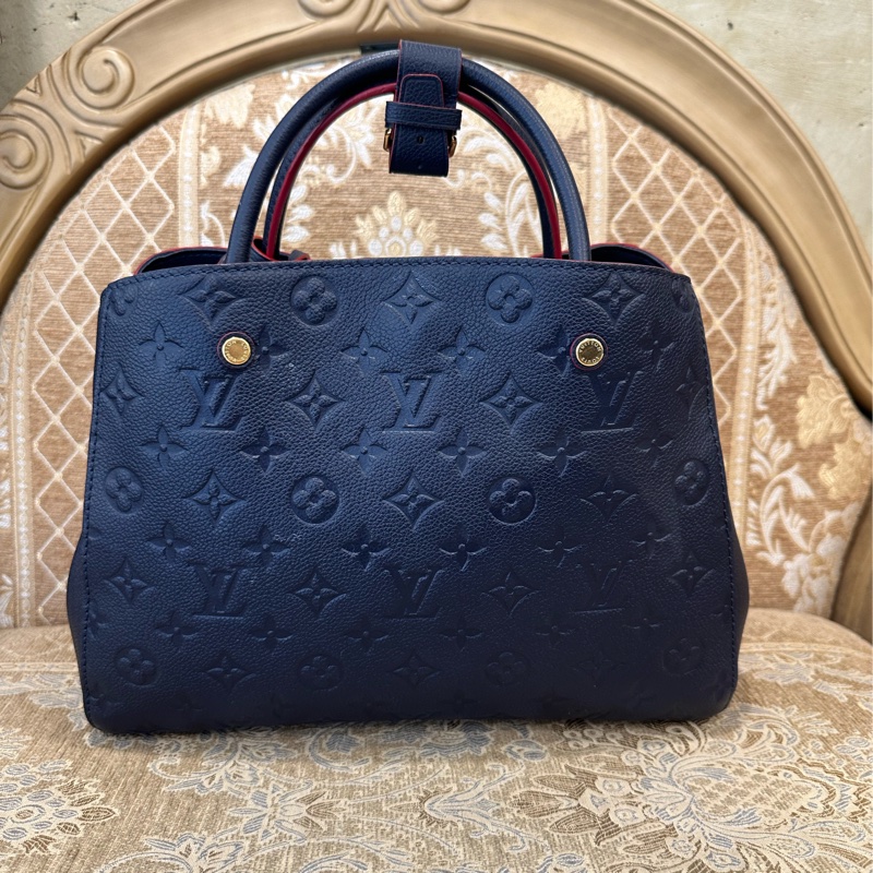 LV 海軍藍牛皮壓紋金釦Montaigne MM手提肩背包 M42746-1