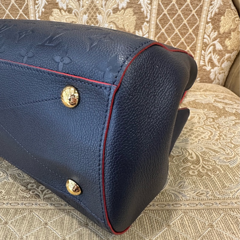 LV 海軍藍牛皮壓紋金釦Montaigne MM手提肩背包 M42746-6