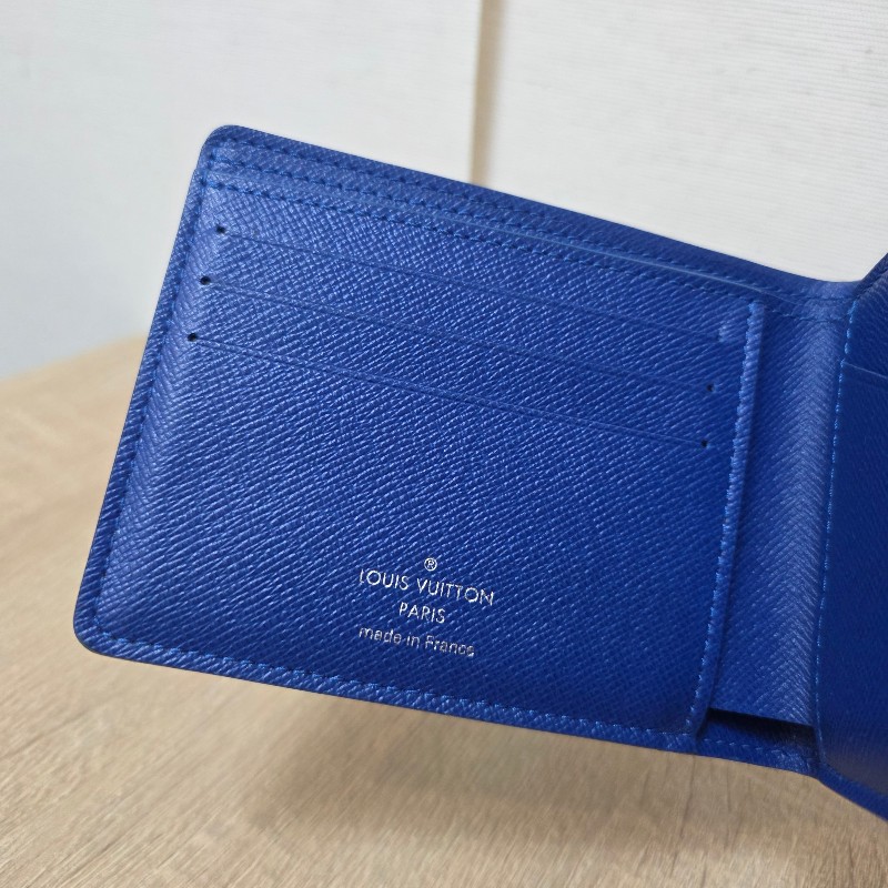 [ 新年最後優惠🧧] LV黑灰棋盤格塗鴉Multiple對開短夾-3