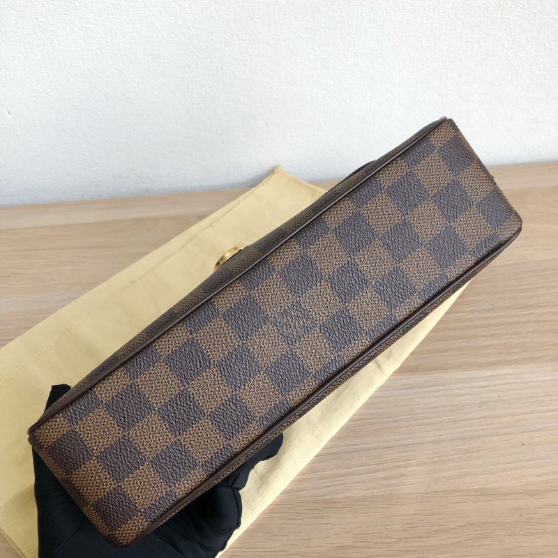 路易威登/Louis Vuitton 中古棋盤格表參道金扣腋下包-4