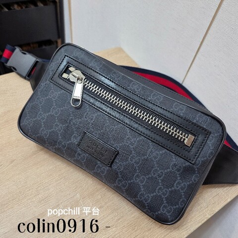 [ 新年優惠福利持續中🧧] Gucci黑灰老花拉鏈胸口包