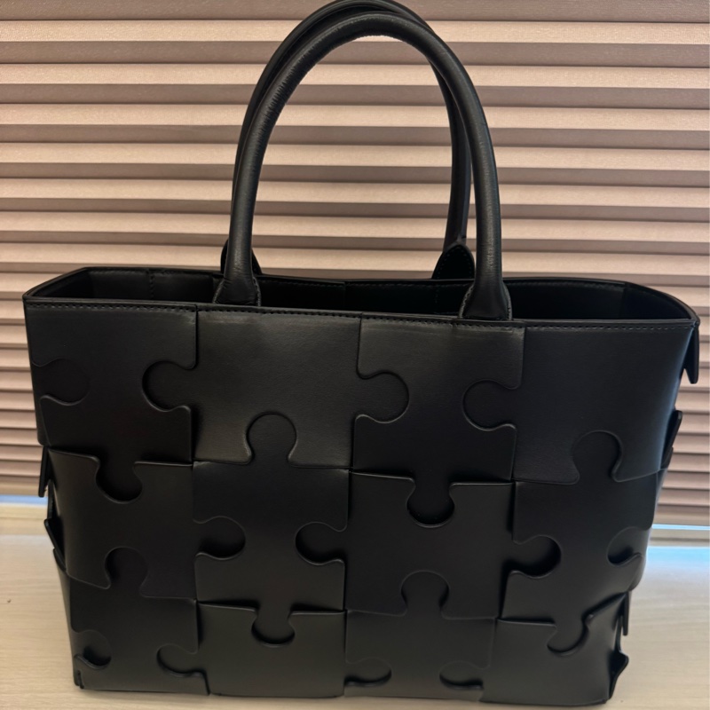 🧩 BV Small Acro Tote Puzzle 🧩 極簡 × 藝術 × 高辨識度-2