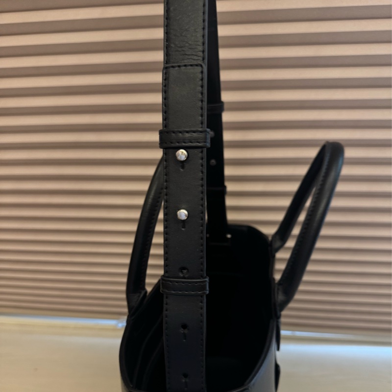 🧩 BV Small Acro Tote Puzzle 🧩 極簡 × 藝術 × 高辨識度-8