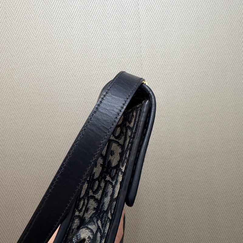 Dior 藍提花布霧金釦30 Montaigne小號肩斜背包-5