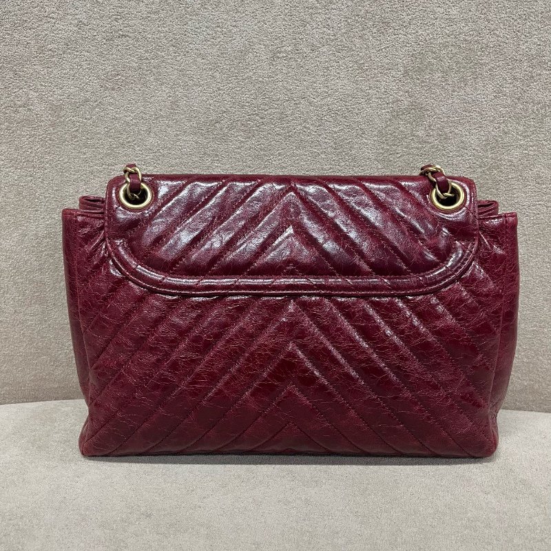 香奈兒/Chanel 紅色油臘皮金扣 V紋方胖子鏈條包-6