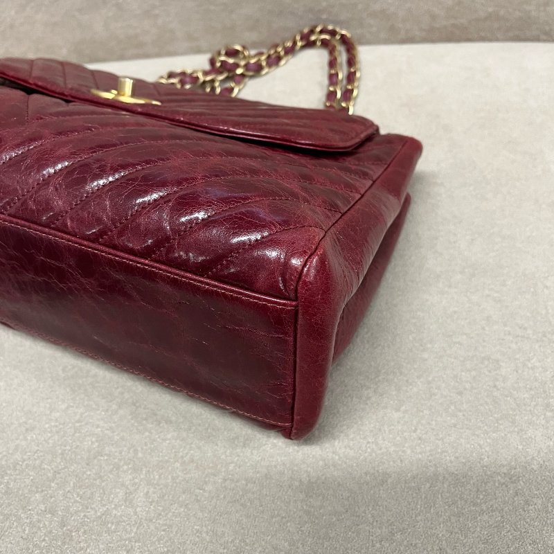 香奈兒/Chanel 紅色油臘皮金扣 V紋方胖子鏈條包-9