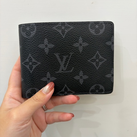LV 黑灰原花Multiple5卡對開短夾M61695