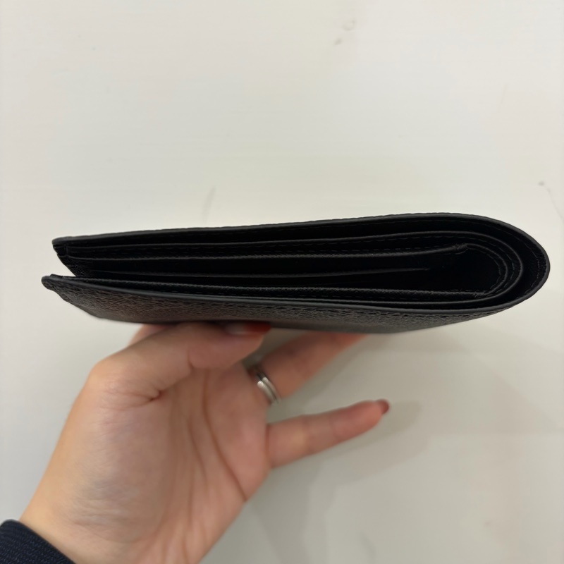 LV 黑灰原花Multiple5卡對開短夾M61695-2