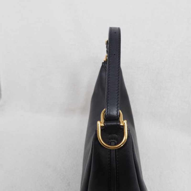 Fendigraphy Small 芬迪黑色小號月亮包單肩包-16