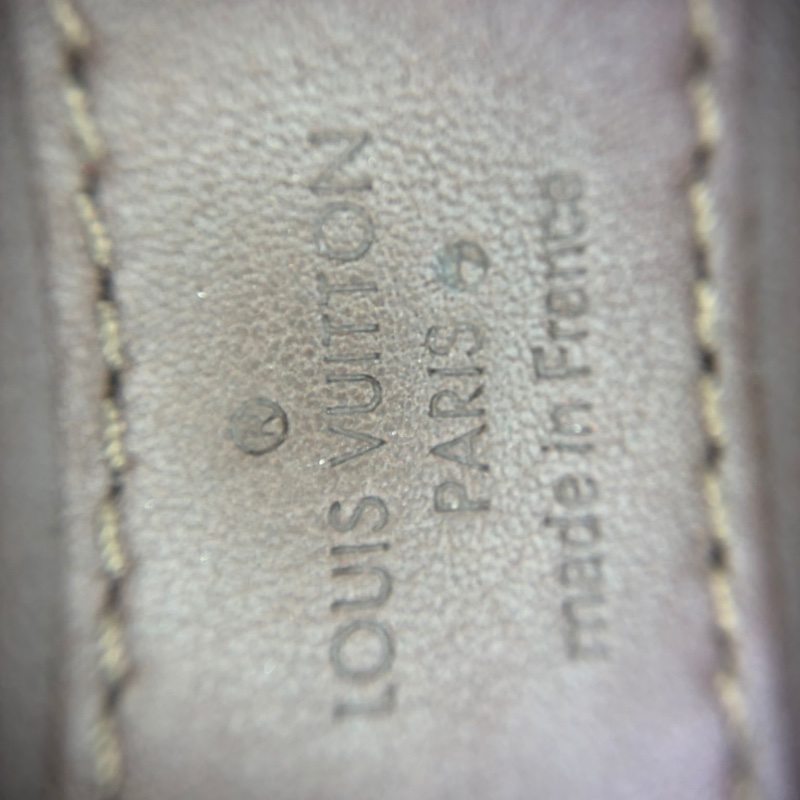 路易威登 拉鍊包-2