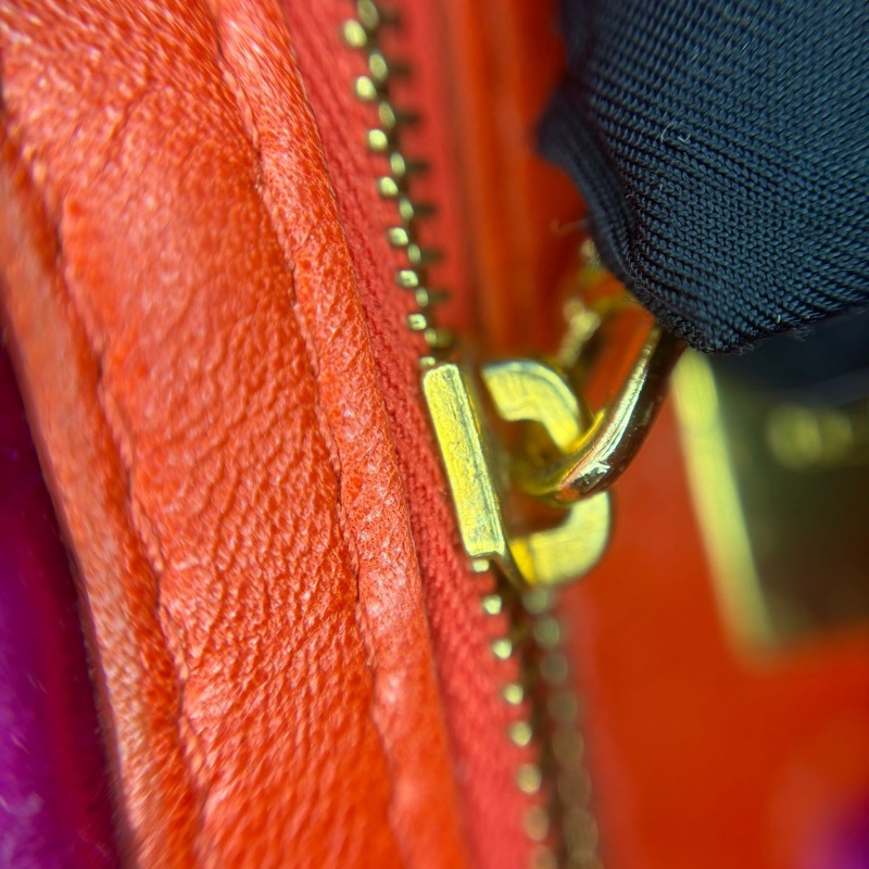 芬迪翻蓋單肩包-17