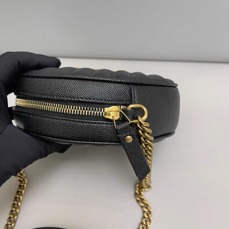 YSL聖羅蘭Vinyle黑金魚子醬皮圓餅包-5