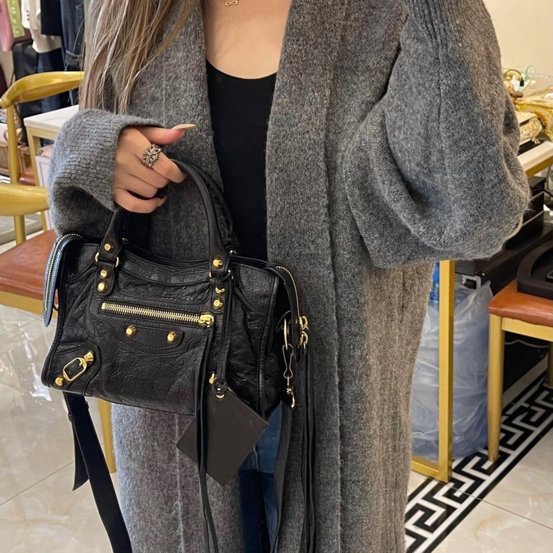 「JL精品代購」98新 Balenciaga mini city 機車包黑金-1