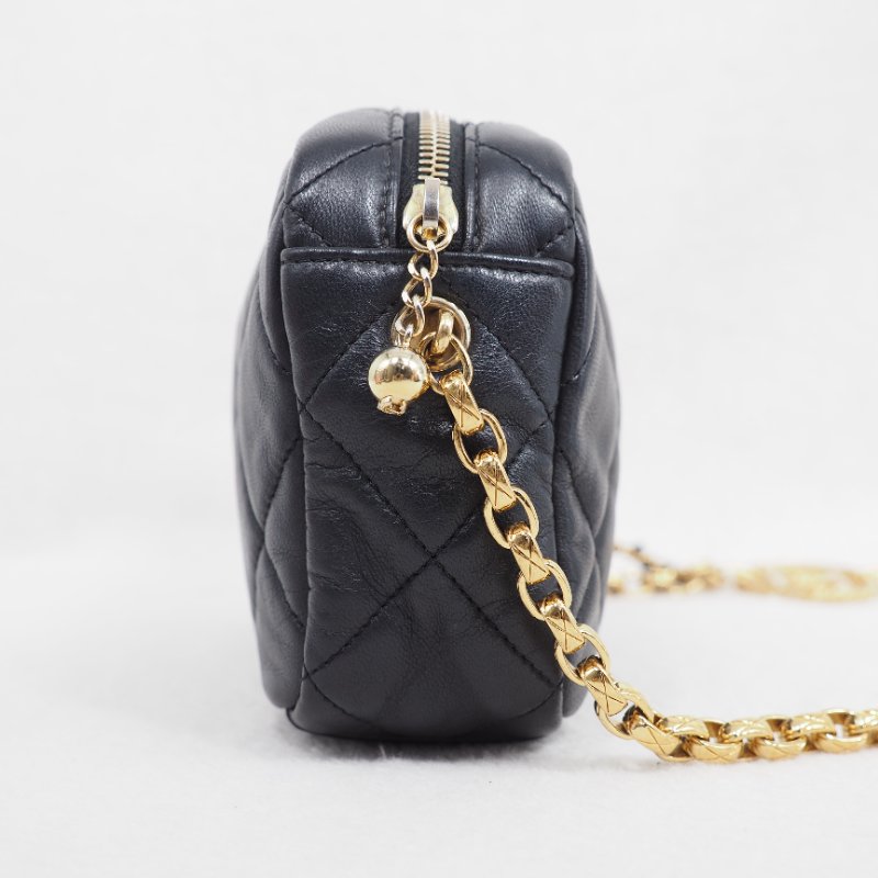 Chanel 22A Camera bag 香奈兒通花鏈大珍珠logo黑色相機包-8
