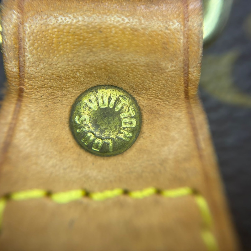 路易威登 拉鍊手提包-12