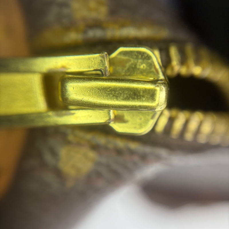 路易威登 拉鍊手提包-20