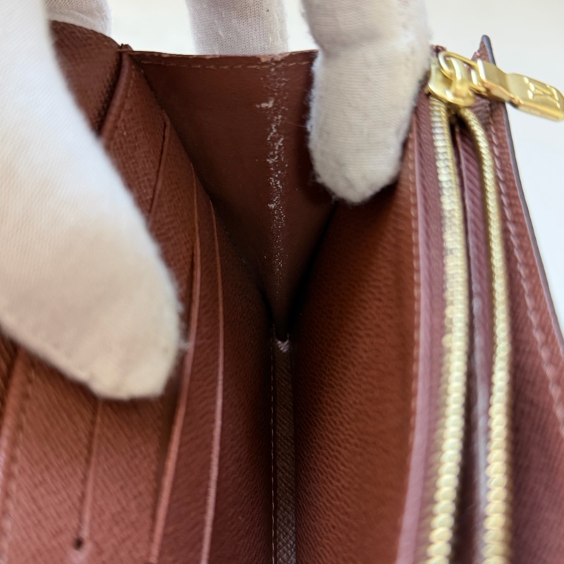 LV Sarah 信封長夾-10