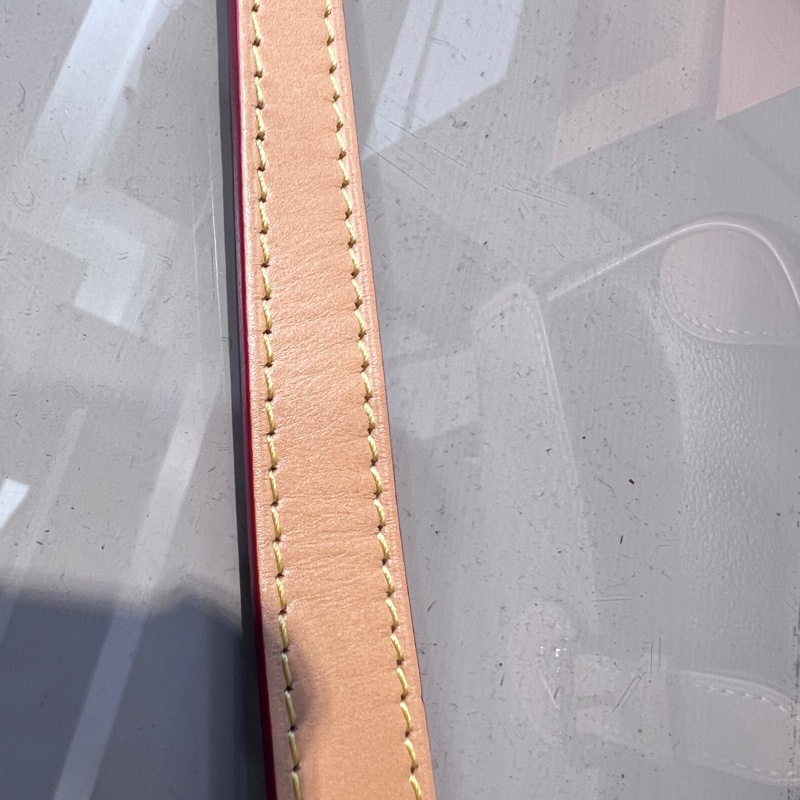 LV 原花Diane金釦下蓋手提肩斜背法棍包-23