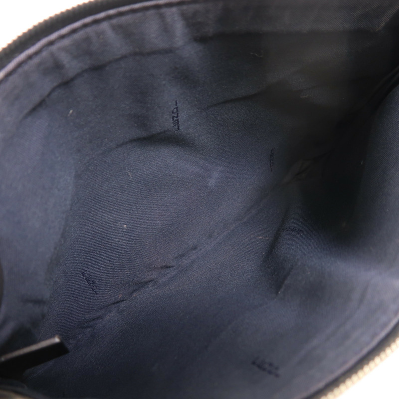 FENDI 牛皮皮革Triplette Clutch銀扣手拿包-4