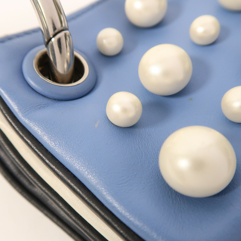 FENDI 牛皮皮革Triplette Clutch銀扣手拿包-16