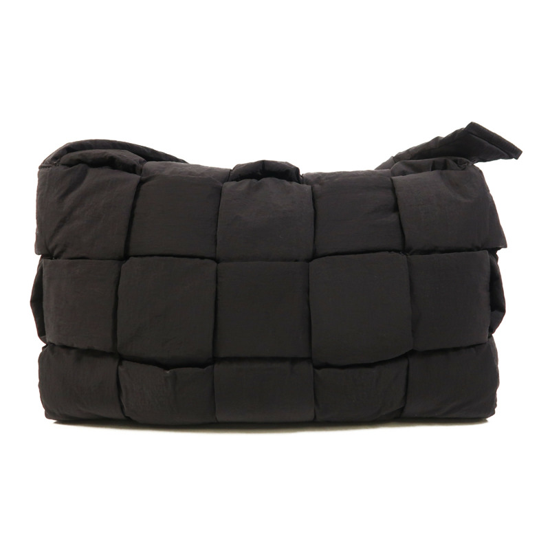 BOTTEGA VENETA 尼龍Padded Tech Cassette銀扣肩背袋-1