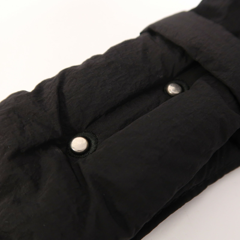 BOTTEGA VENETA 尼龍Padded Tech Cassette銀扣肩背袋-12