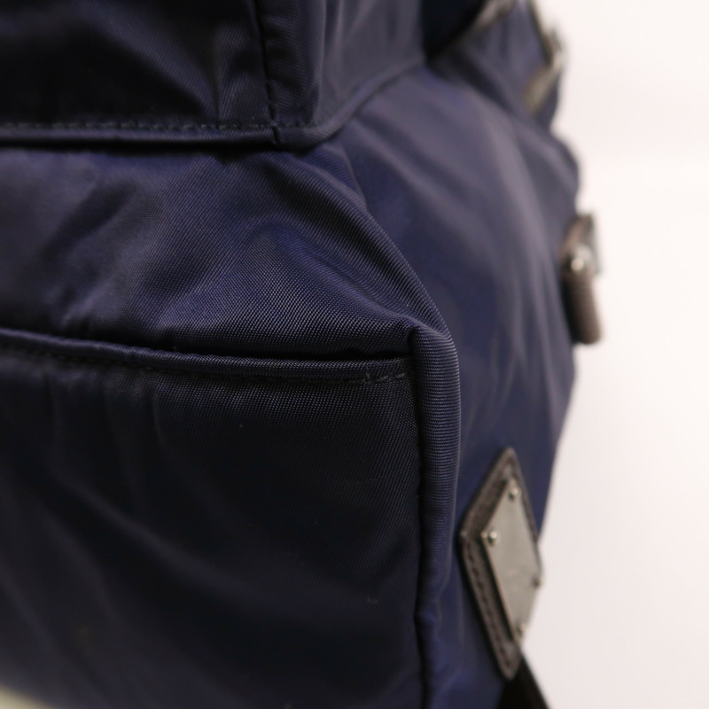 D&G 尼龍Backpack銀扣背包-7