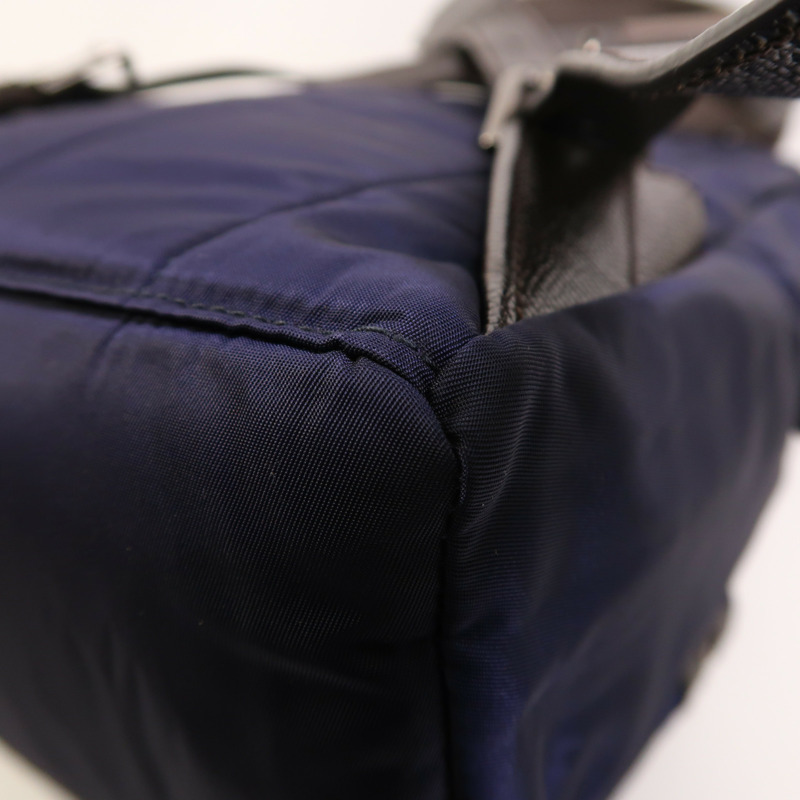 D&G 尼龍Backpack銀扣背包-9