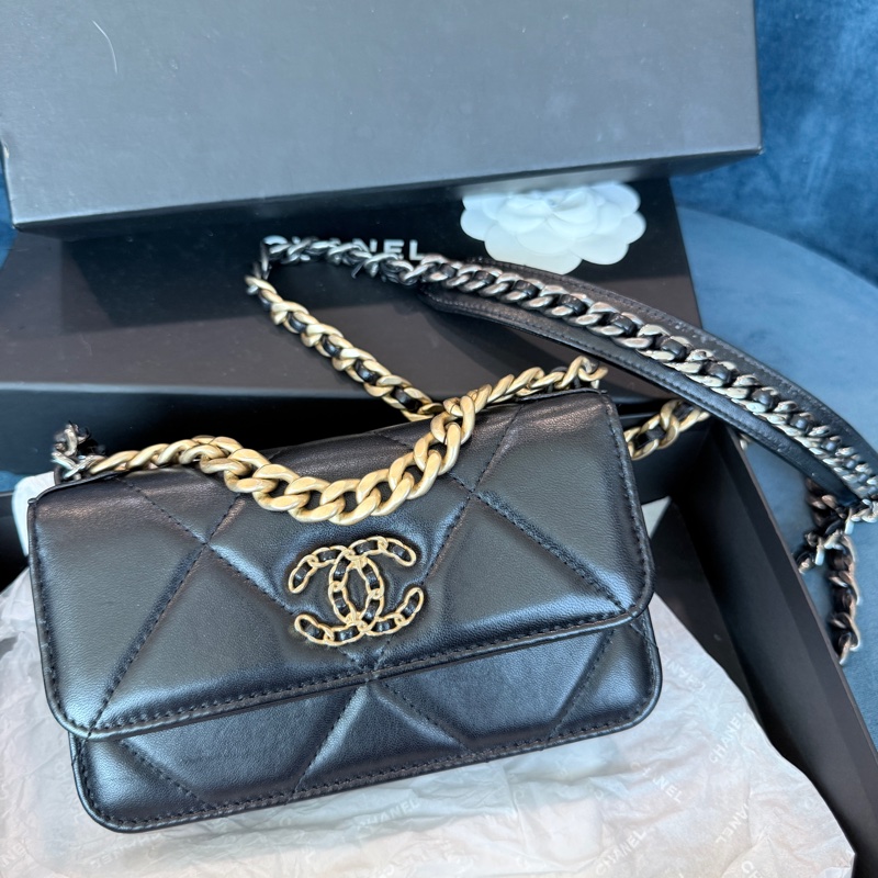 Chanel✨23B黑金19bag woc鏈條包-0