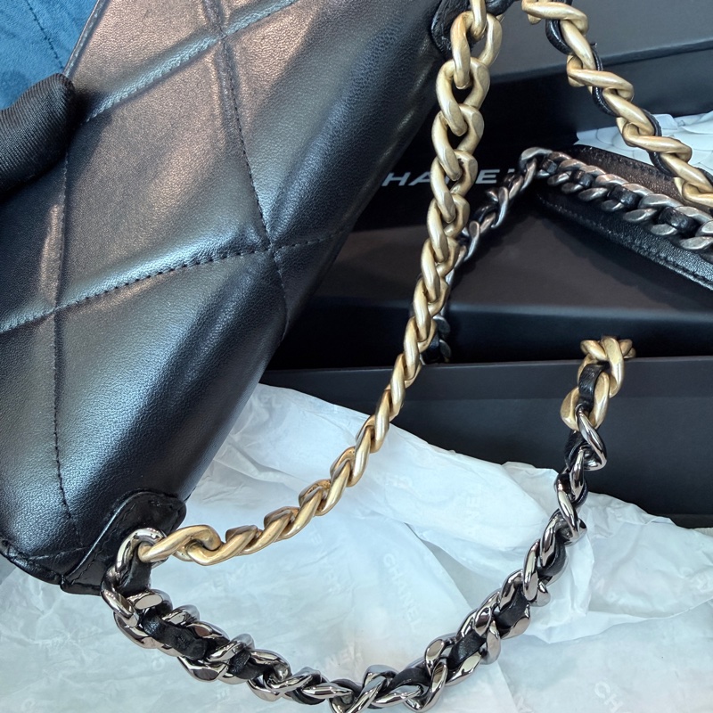 Chanel✨23B黑金19bag woc鏈條包-23