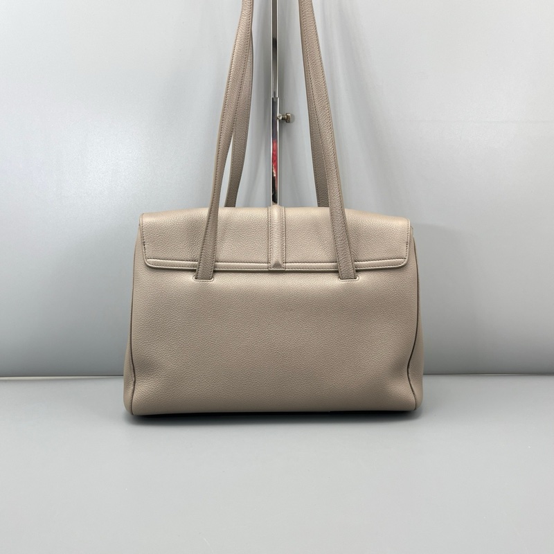celine賽琳soft16中號灰色荔枝紋/32*23*13cm-1