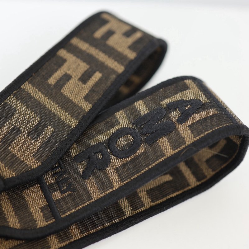 全新Fendi Baguette法棍包-8