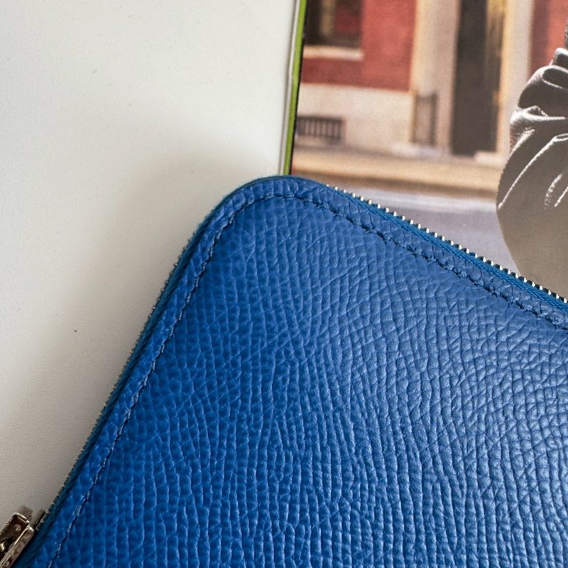 🎉閒置99成新 HERMES Z刻 寶藍色拉鍊絲巾短夾(甜點系列)-4