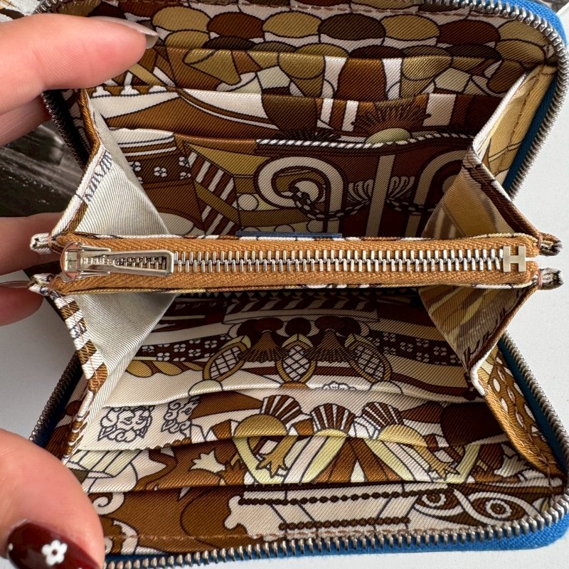 🎉閒置99成新 HERMES Z刻 寶藍色拉鍊絲巾短夾(甜點系列)-21