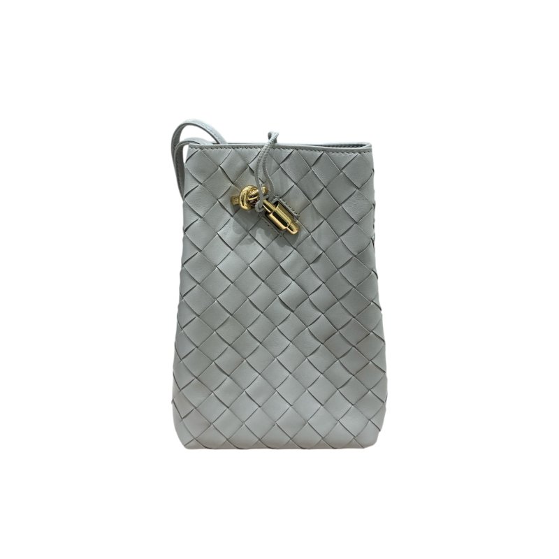 BOTTEGA VENETA 寶緹嘉 INTRECCIATO ANDIAMO PHONE POUCH 編織格紋手機袋 羊皮 灰色 金釦-0