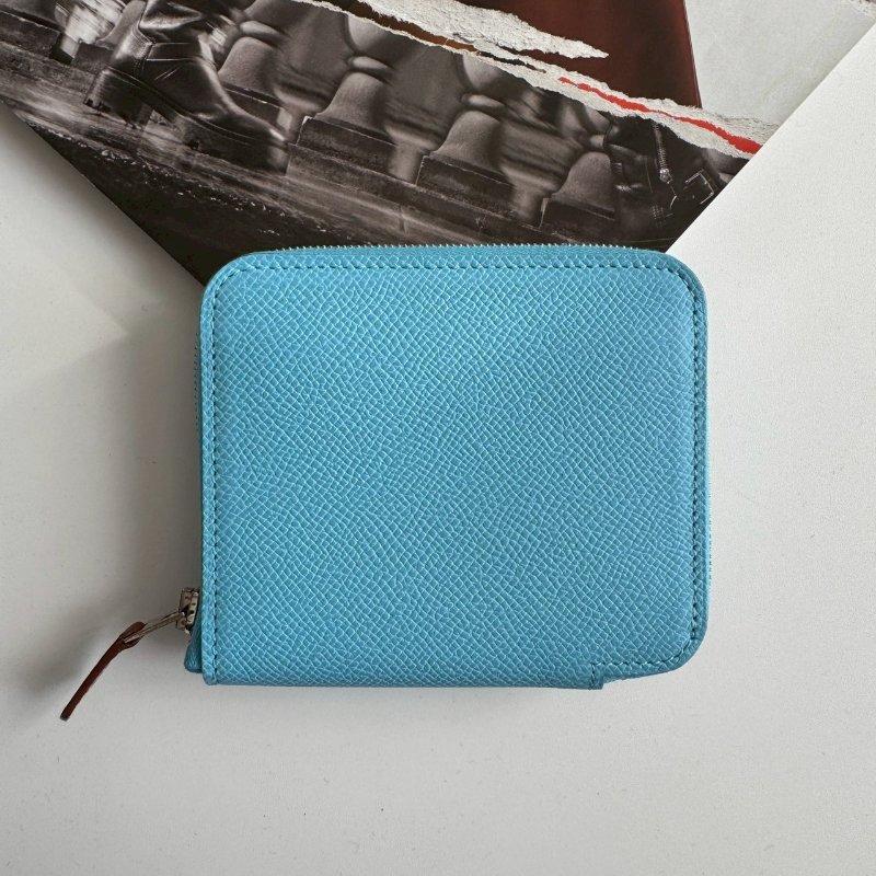 ✨閒置99成新 U刻 Silk in天空藍拉鍊絲巾短夾-0