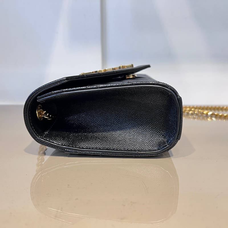 YSL 黑荔枝牛皮Envelope絎縫金釦信封下蓋肩斜背鏈包-5